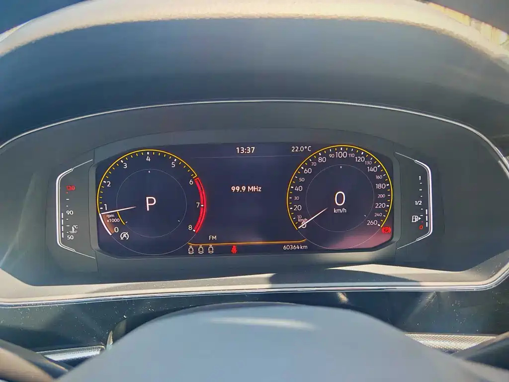 VOLKSWAGEN PASSAT 2022
