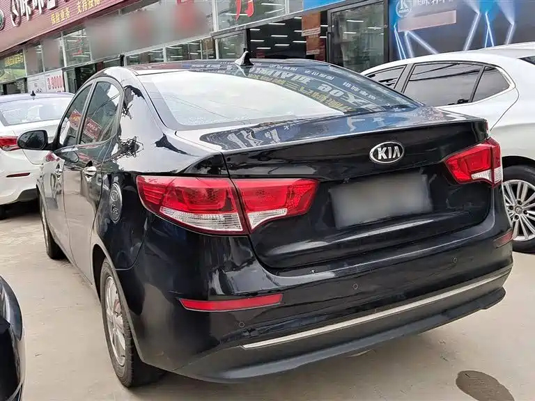 KIA K2 2015