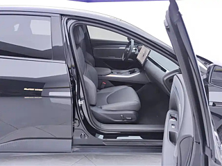 XPENG MOTORS MONA M03  2024 YEAR 620  RANGE 2024