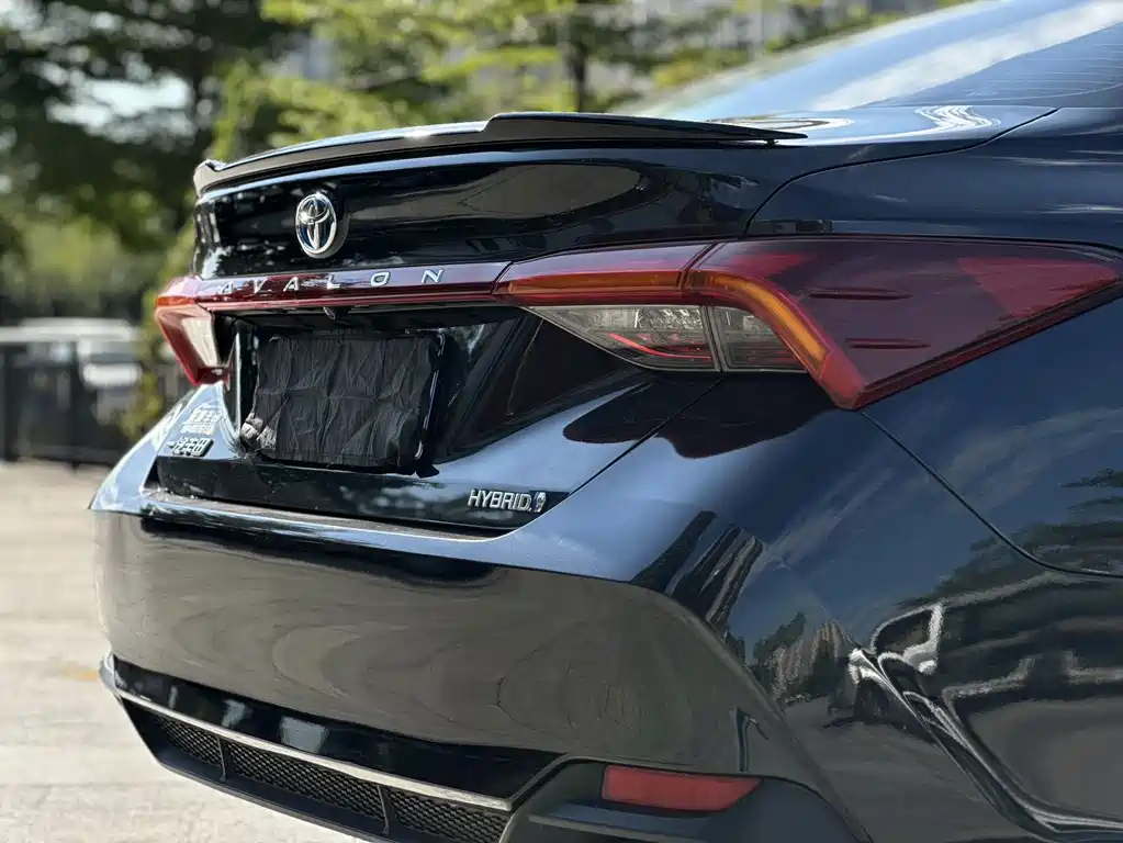 TOYOTA AVALON 2022