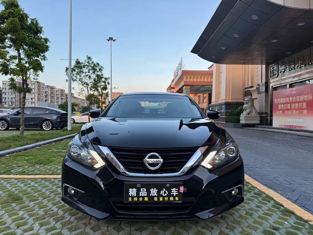 NISSAN TEANA 2018