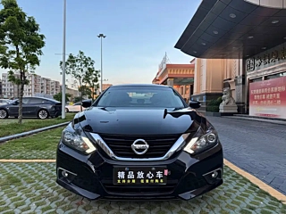 NISSAN TEANA 2018