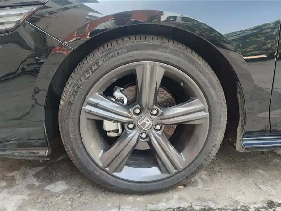HONDA INSPIRE 2023
