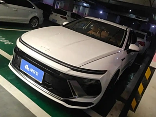 Заказать HYUNDAI SONATA