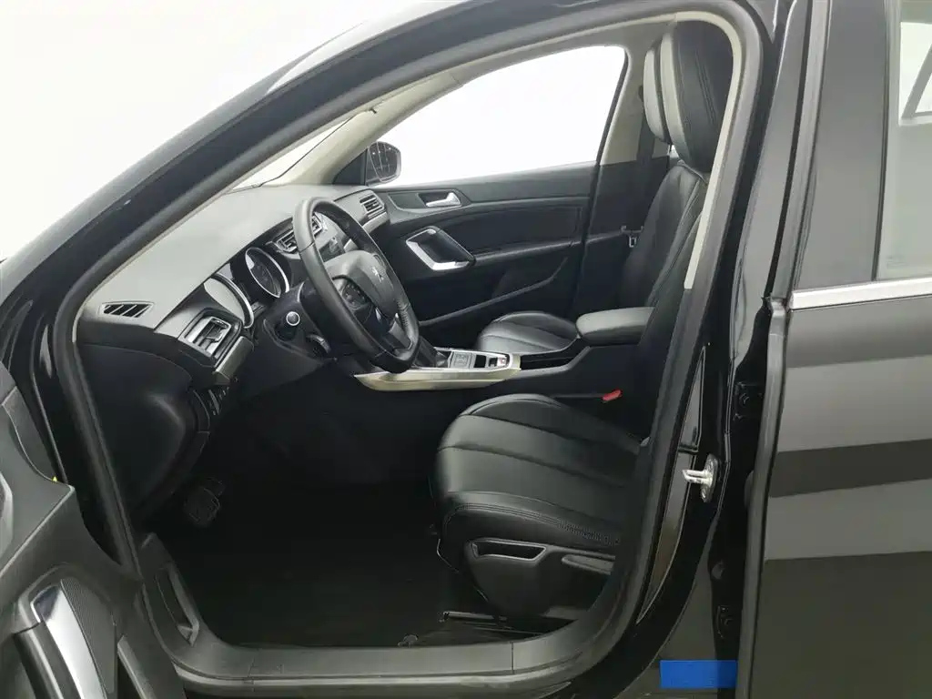 PEUGEOT 408 2016