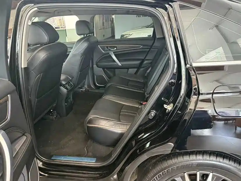 HONDA AVANCIER 2020