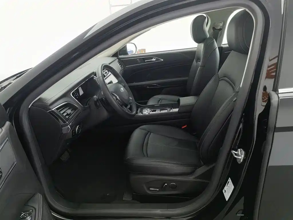 FORD TAURUS 2019