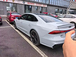 Заказать AUDI A7L