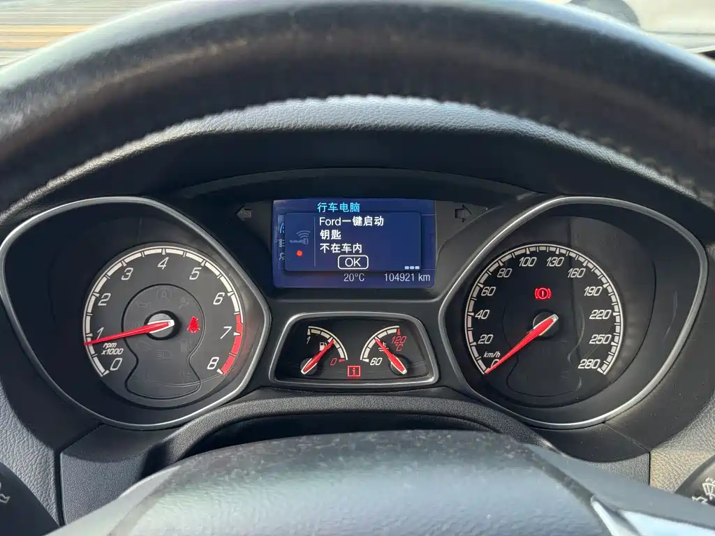 FORD FOCUS IMPORT 2015