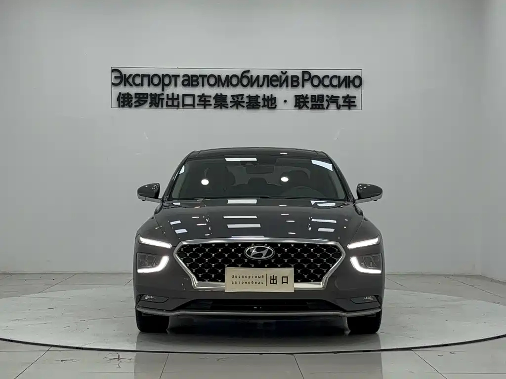 HYUNDAI MISTRA 2021