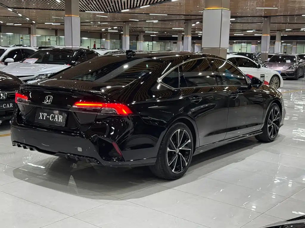 HONDA INSPIRE 2024