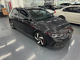 VOLKSWAGEN GOLF GTI 2021