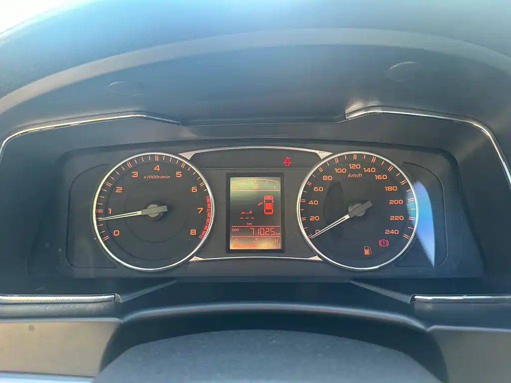 GEELY AUTO VISION 2016