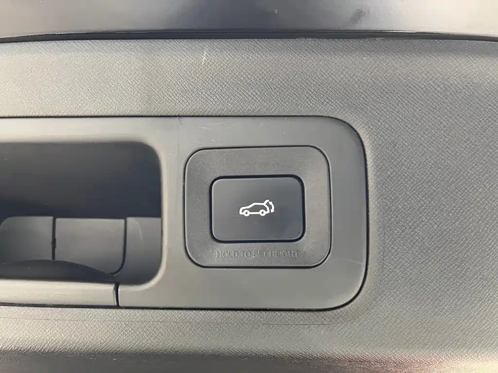 TRUMPCHI M8 2023