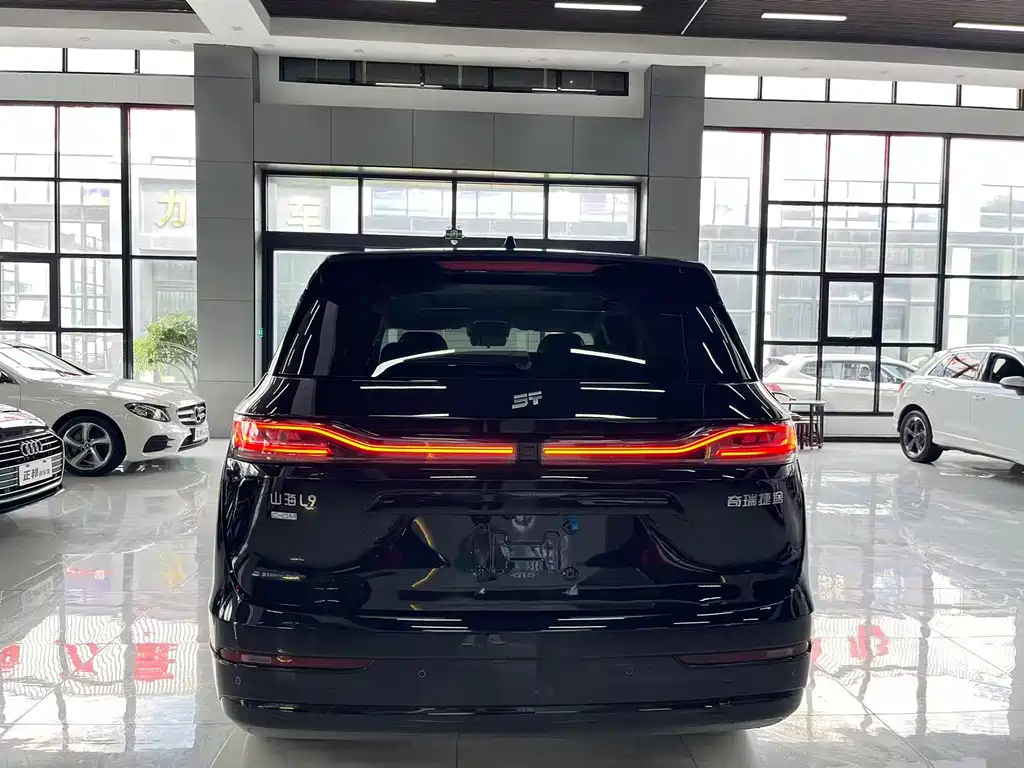 JETOUR SHANHAI L9 2025