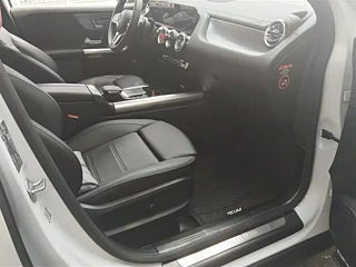 MERCEDES BENZ GLA  2022 YEAR GLA 200 2022