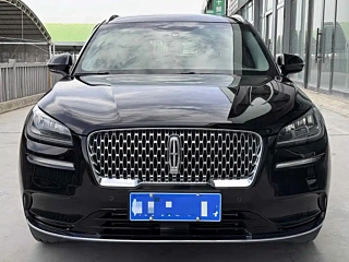 LINCOLN ADVENTURER 2021