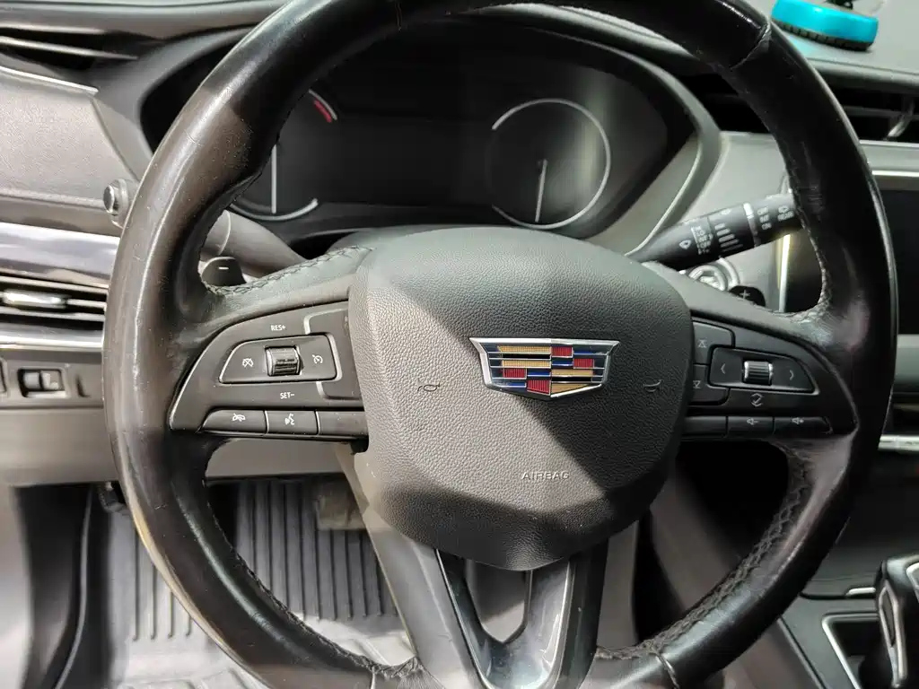 CADILLAC XT4 2018