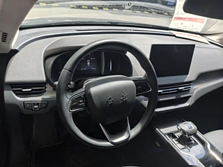 HONGQI E-QM5  2021 YEAR   EDITION 2021