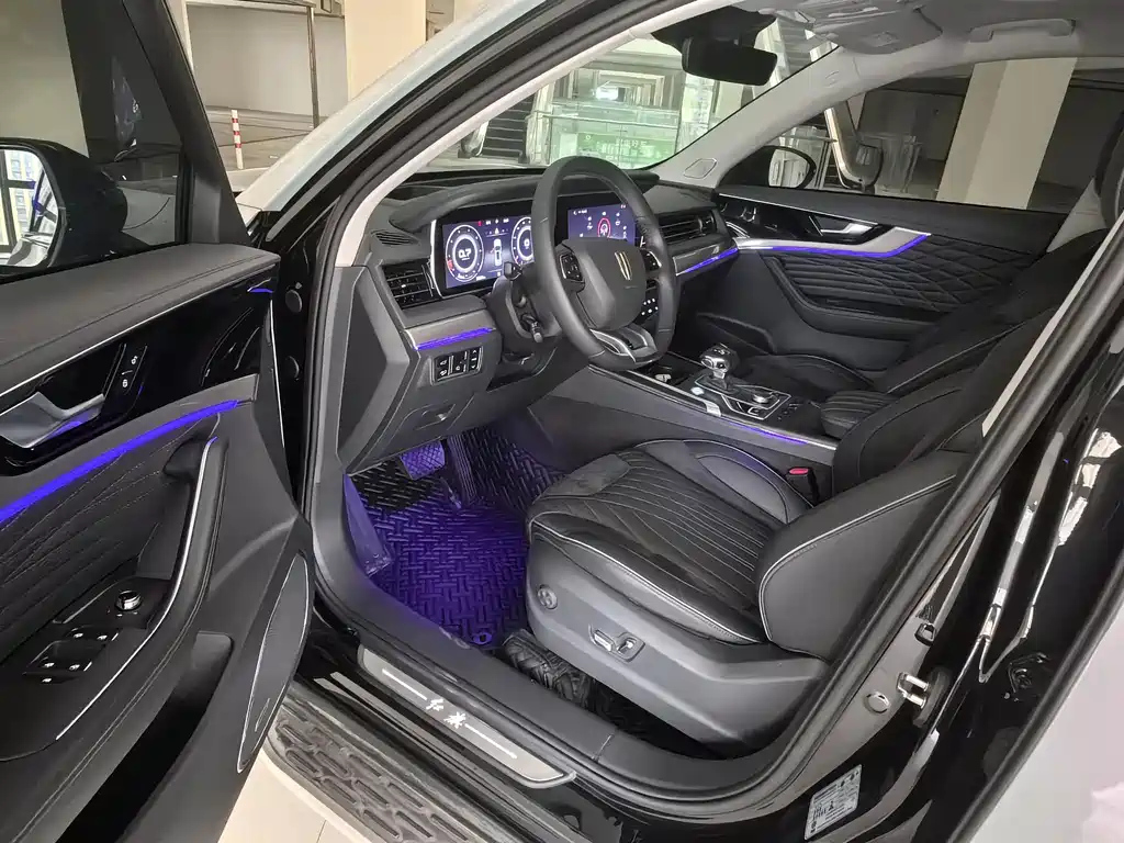 HONGQI HS5 2023