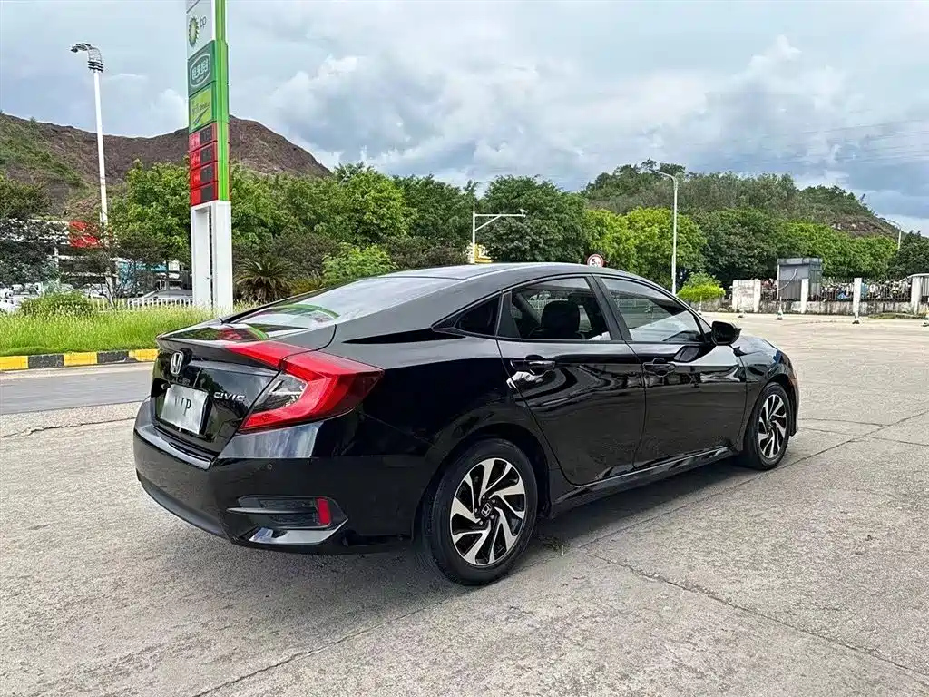 HONDA CIVIC 2016