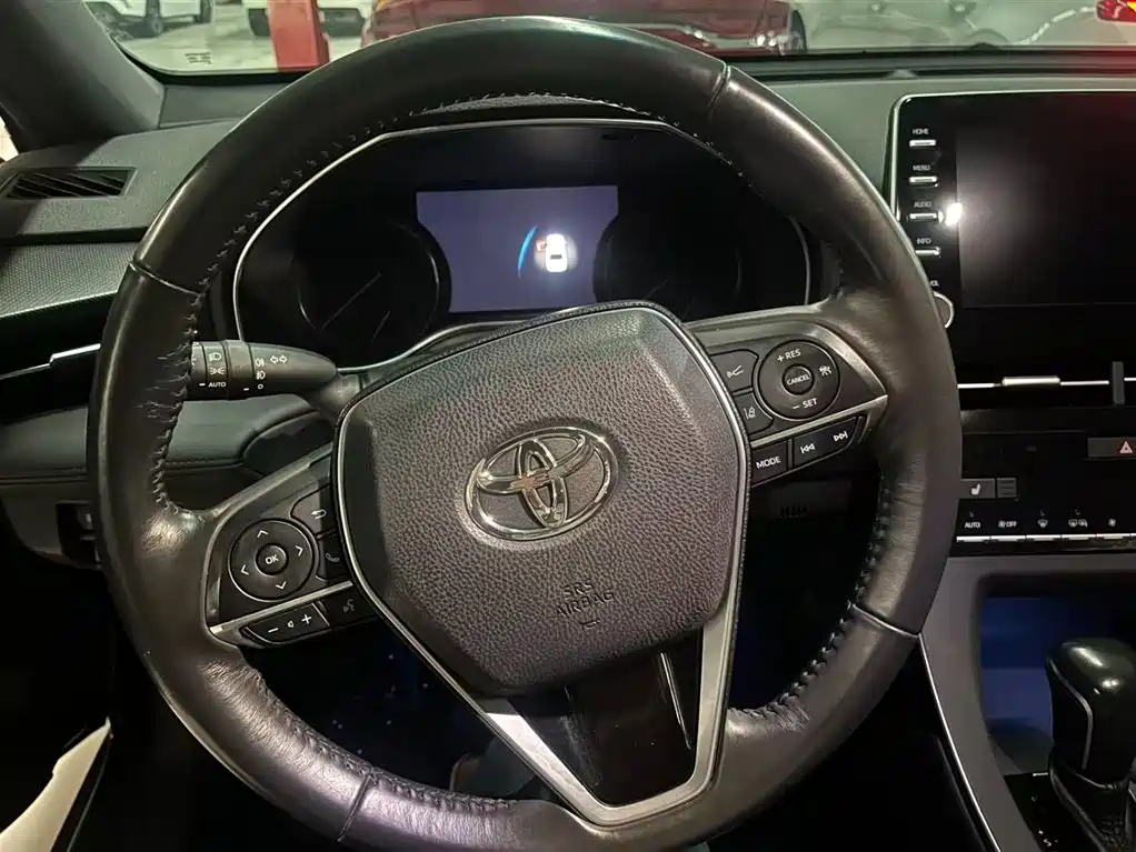 TOYOTA AVALON 2019