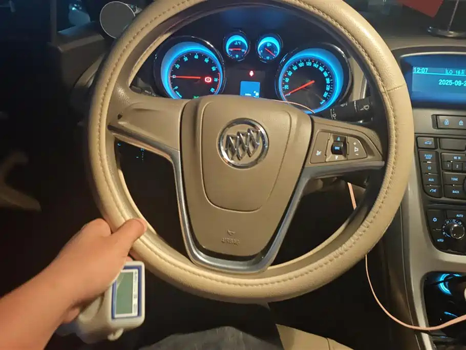 BUICK EXCELLE 2013
