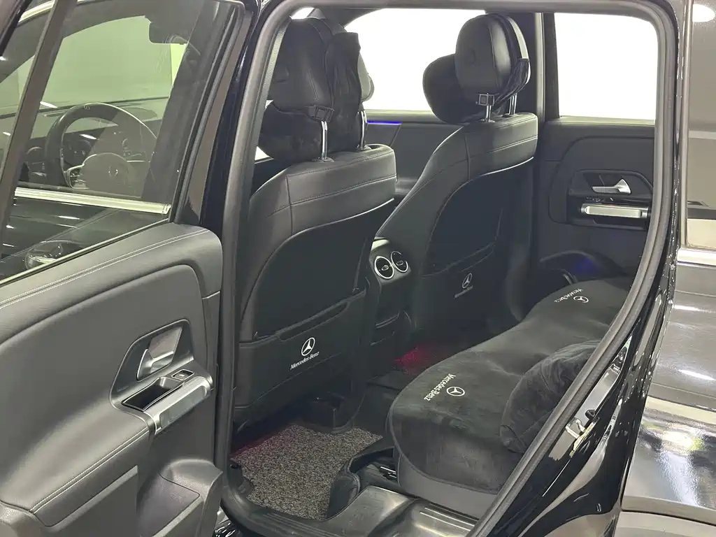 MERCEDES BENZ GLB 2020