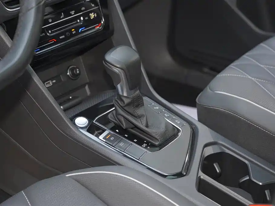 VOLKSWAGEN TIGUAN L 2022