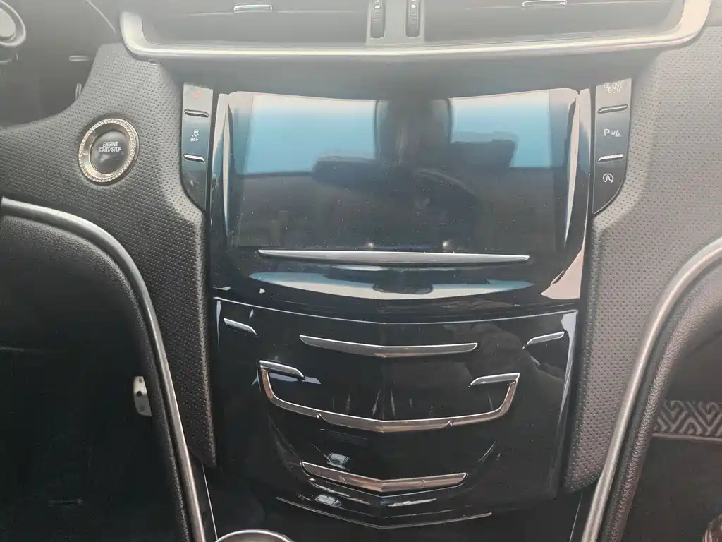 CADILLAC XTS 2018