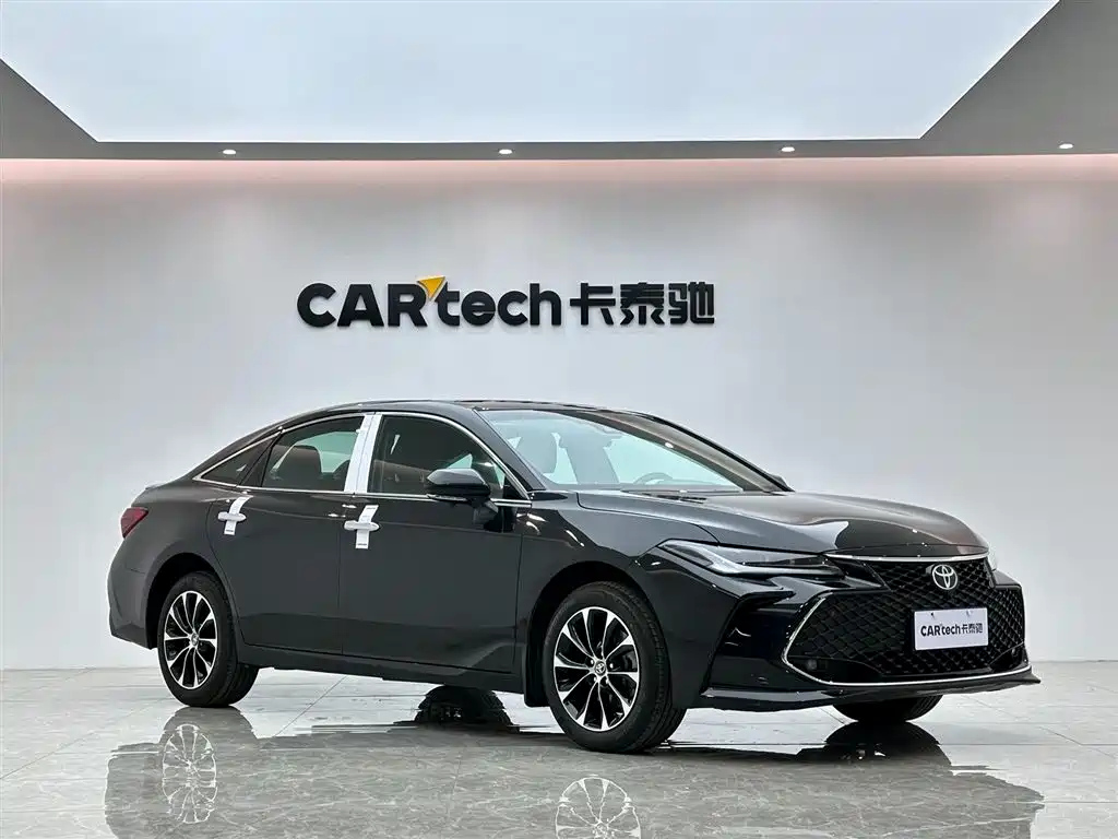 TOYOTA AVALON 2024