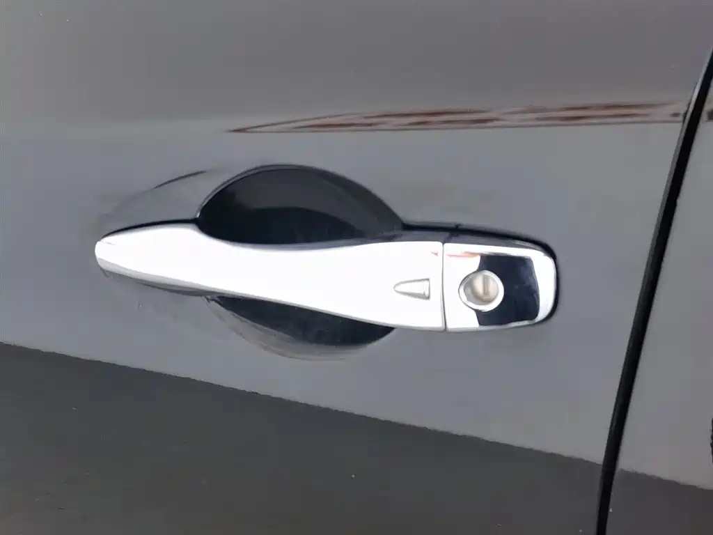 NISSAN TEANA 2016