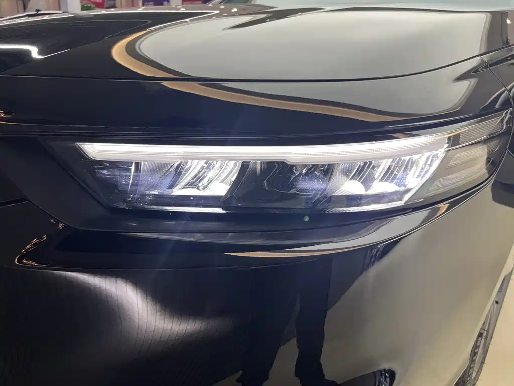 HONDA INSPIRE 2025