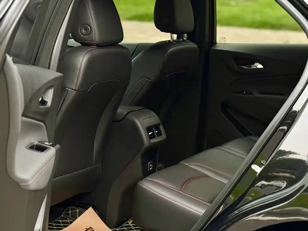 CHEVROLET EXPLORER 2021