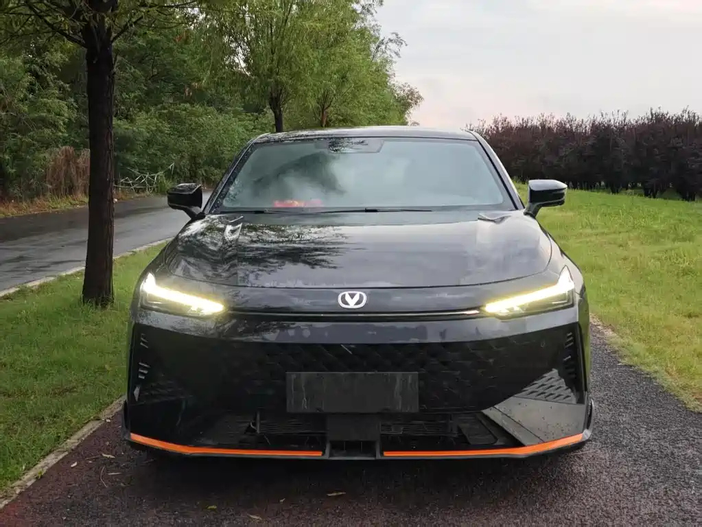 CHANGAN UNI-V 2024