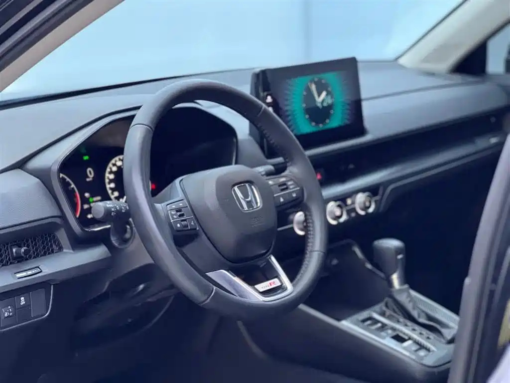HONDA CR-V 2023