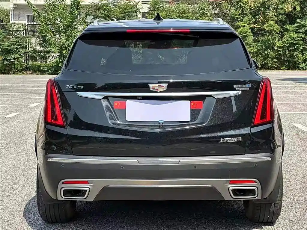 CADILLAC XT5 2022