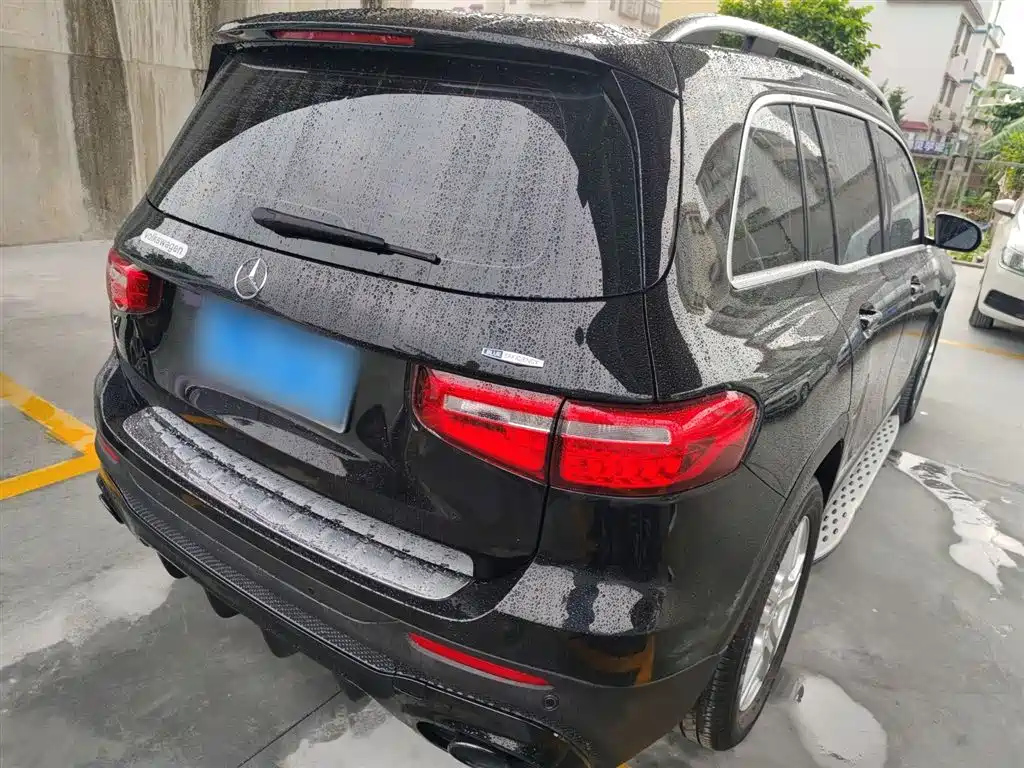 MERCEDES BENZ GLB 2021