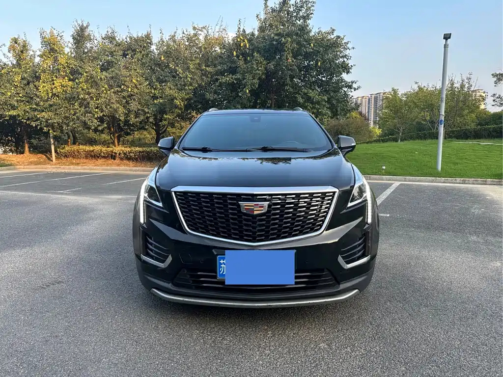 CADILLAC XT5 2021