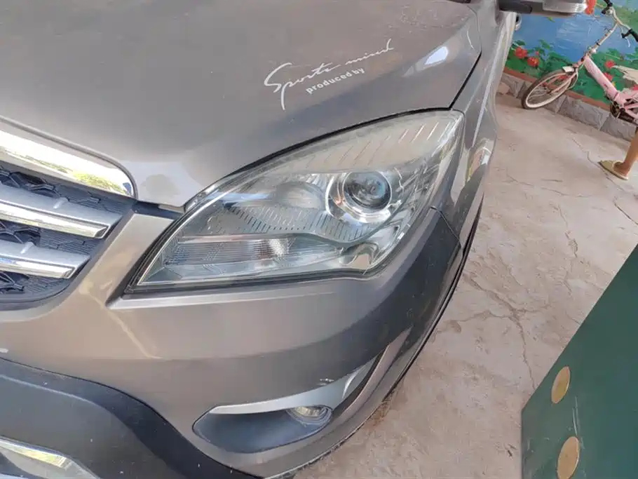 CHANGAN CS35 2015