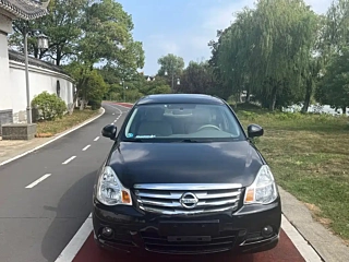 NISSAN SYLPHY 2017