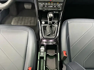 VOLKSWAGEN THARU 2025 YEAR SHARP 300TSI SHARP EDITION 2025