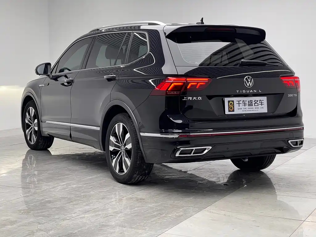 VOLKSWAGEN TIGUAN L 2022