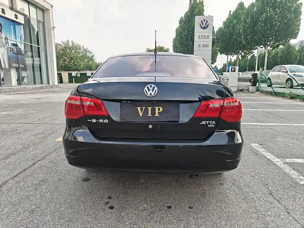 VOLKSWAGEN JETTA 2015