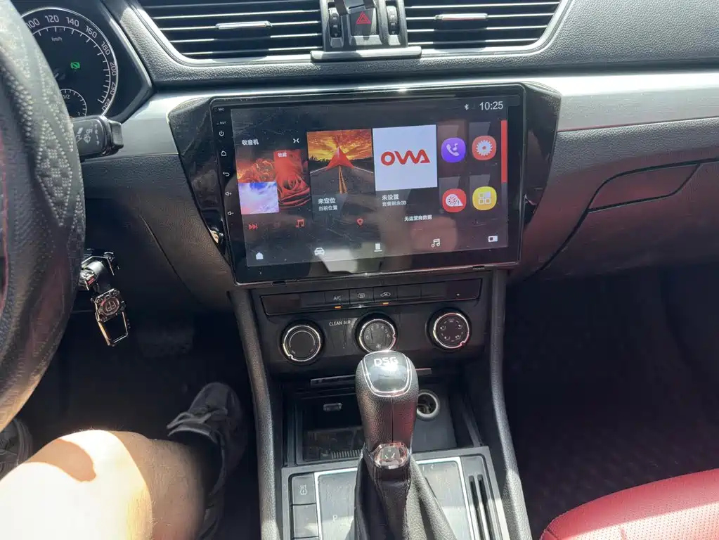 SKODA SUPERB 2018