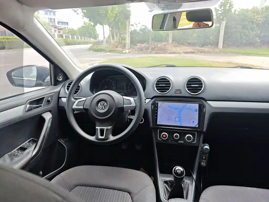 VOLKSWAGEN JETTA 2015