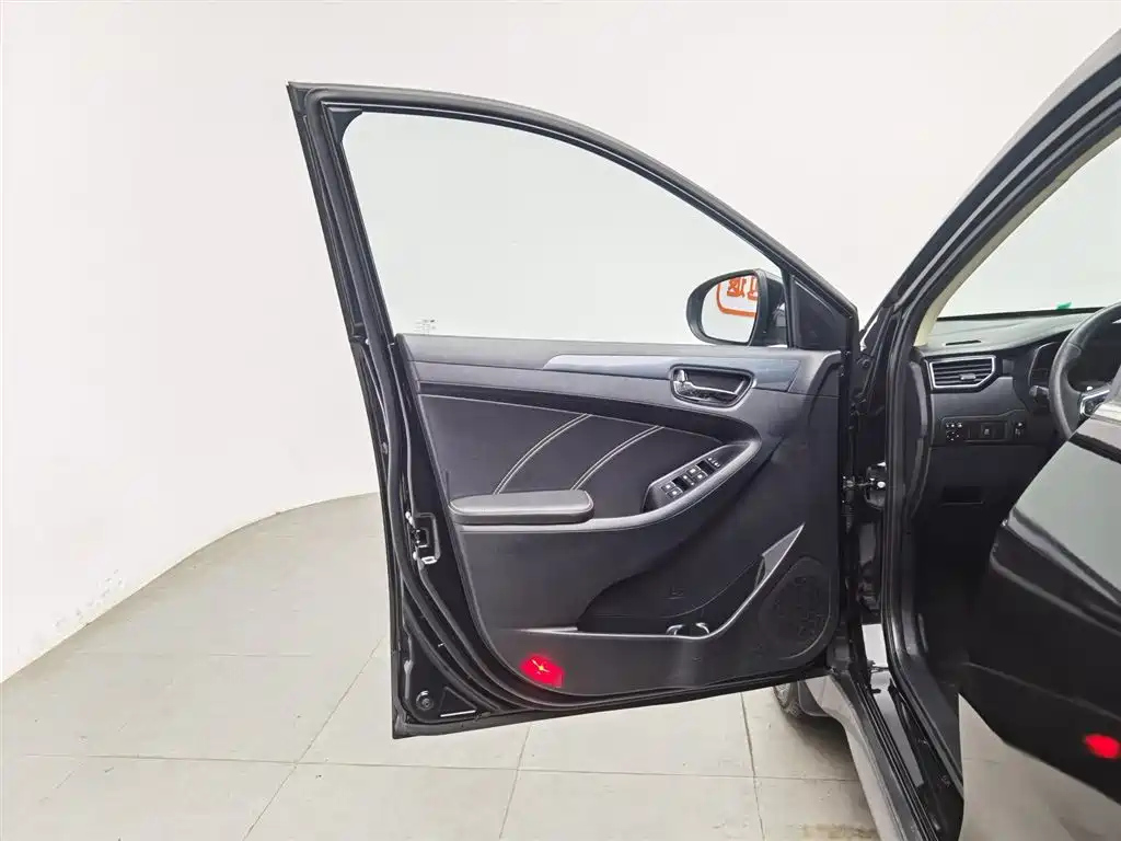 DONGFENG SCENERY 580 2018