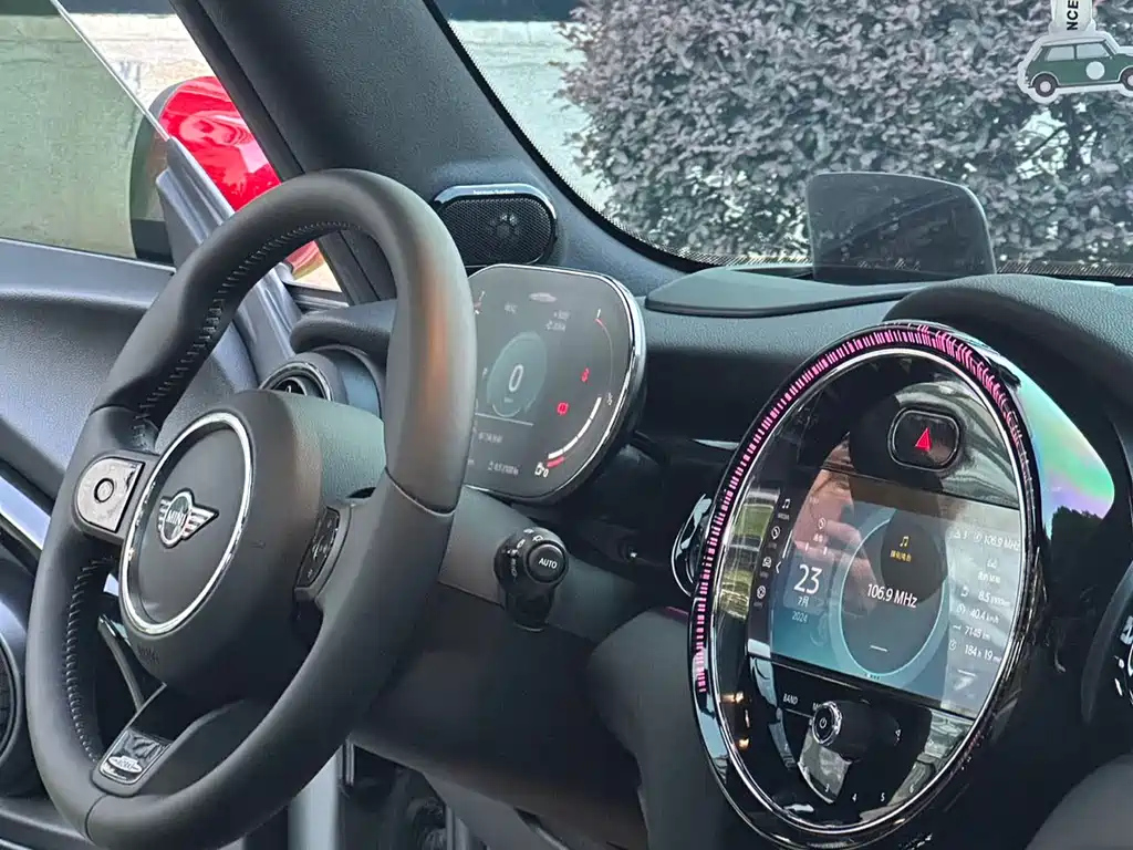 MINI JCW 2023