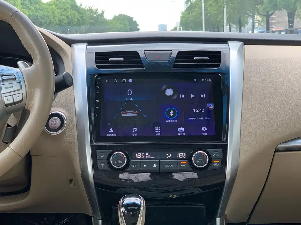 NISSAN TEANA 2016
