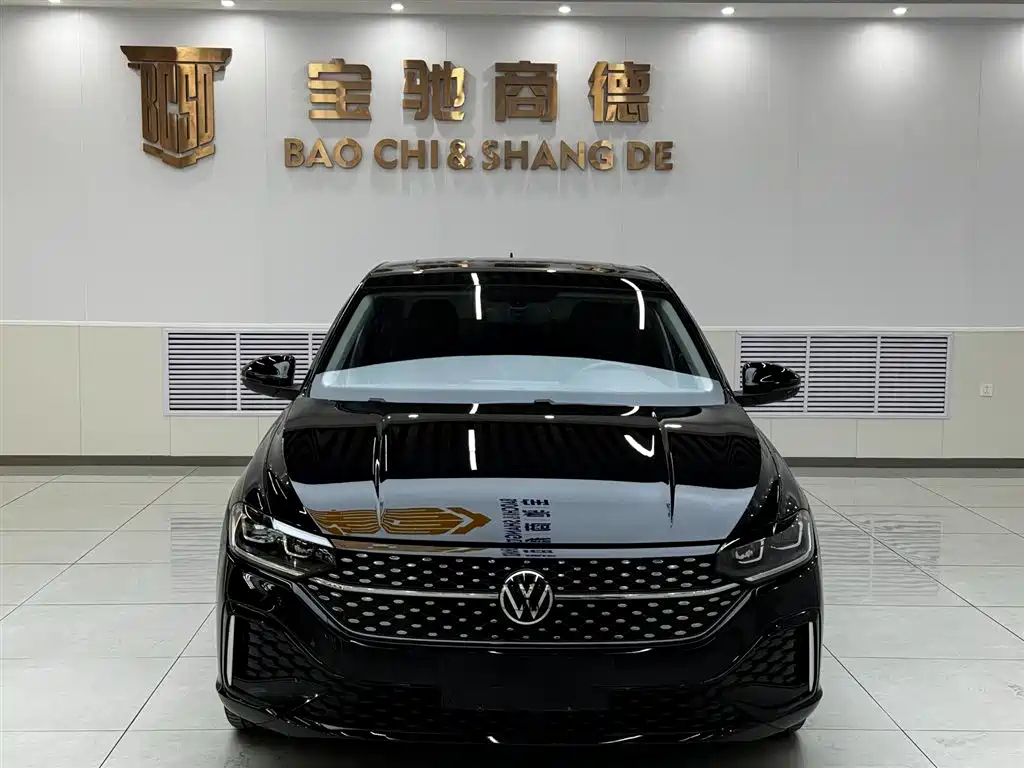 VOLKSWAGEN LAVIDA 2022
